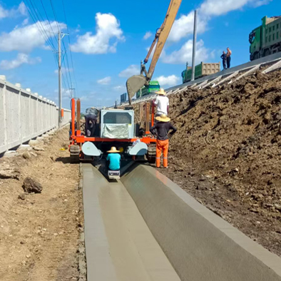 Trapezoidal and U Type Shape Water Canal Channel Machine