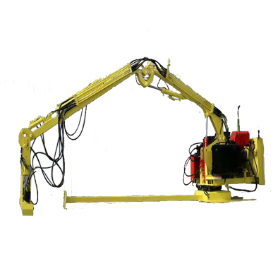 Highway slope remote pruning machine highway car band car carrier -load hedge pruning machine