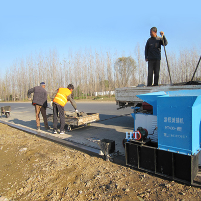 Automatic Curbs And Gutter Concrete Slipforming Machine