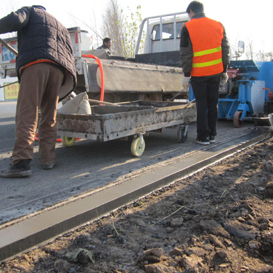 Road Construction Machinery Paver Curb Slipform Machine